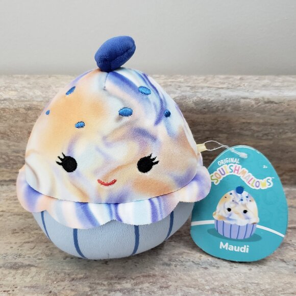 NWT Squishmallows Maudi The Marbled Blueberry Cupcake 5" Plush - Picture 2 of 5